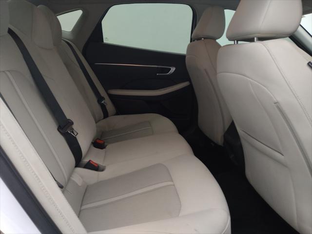 2023 White Hyundai SONATA