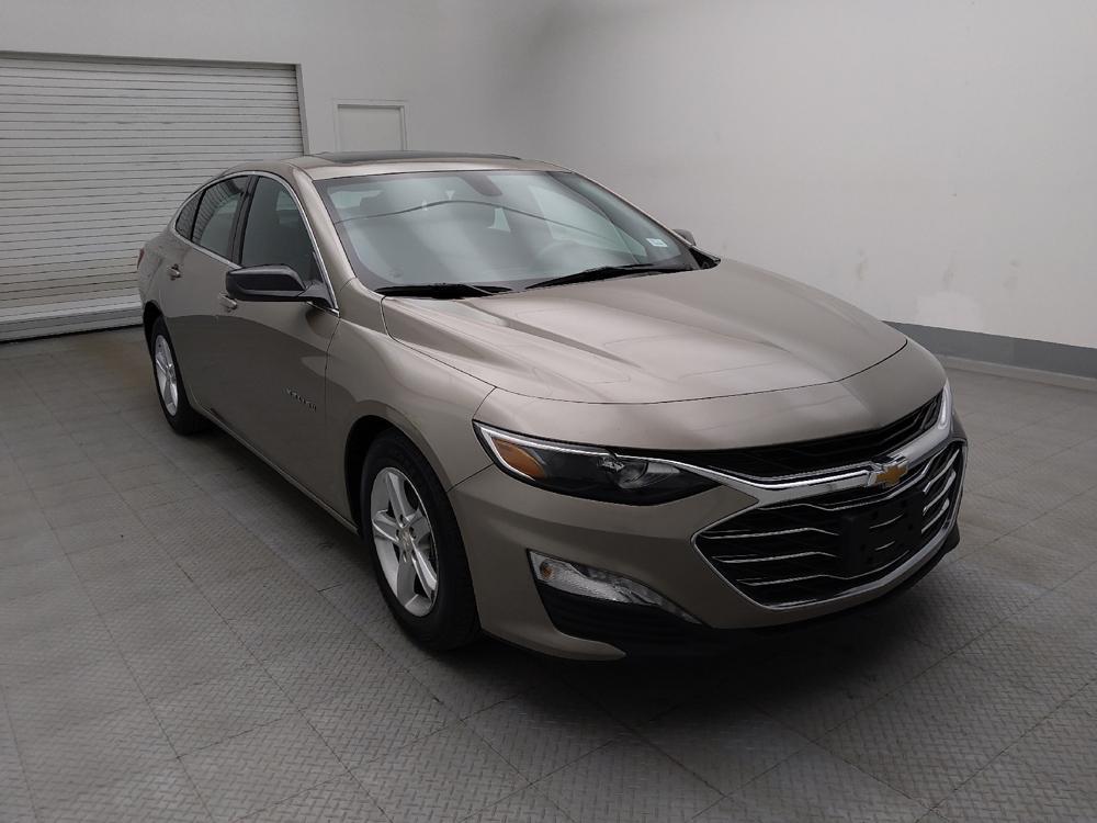 used 2022 Chevrolet Malibu car, priced at $18,095