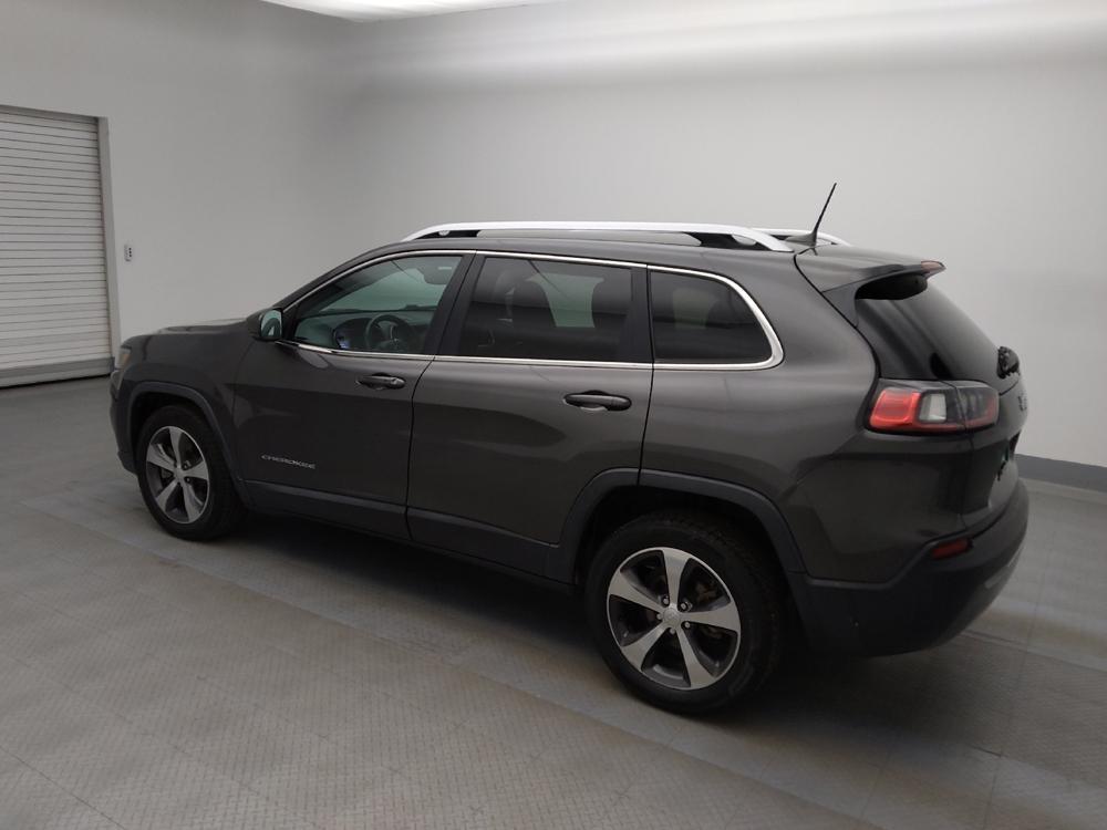 used 2019 Jeep Cherokee car, priced at $19,595