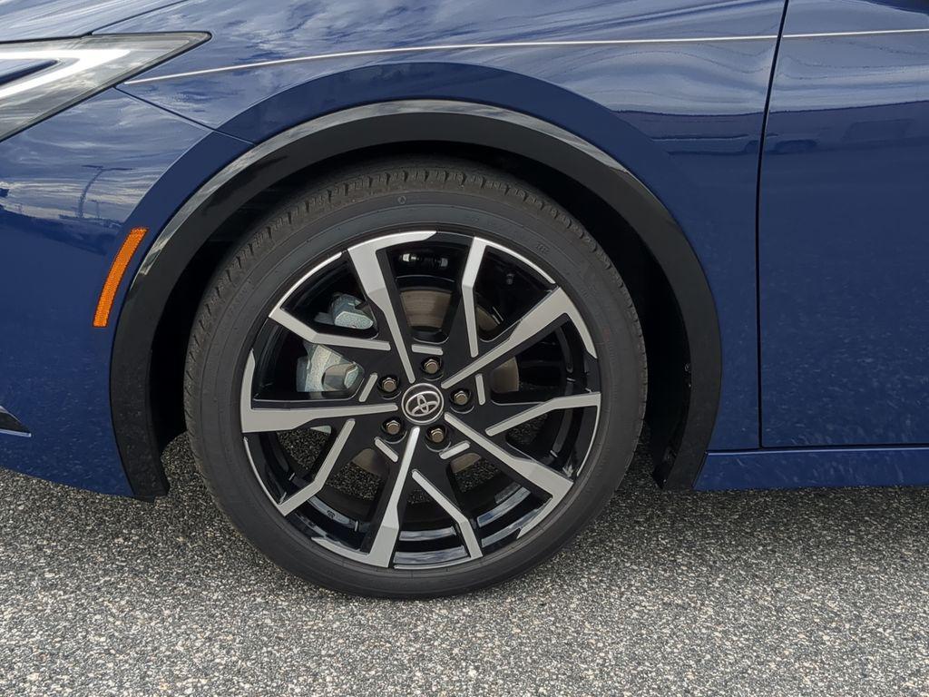 new 2026 Toyota Prius Plug-In Hybrid car, priced at $40,651