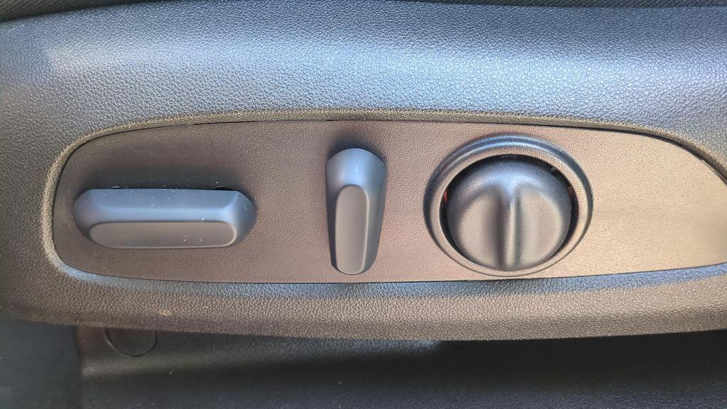 used 2024 Chevrolet Equinox car, priced at $22,581
