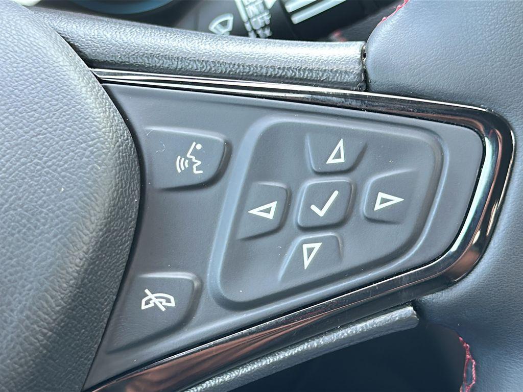 used 2023 Chevrolet Equinox car, priced at $22,981