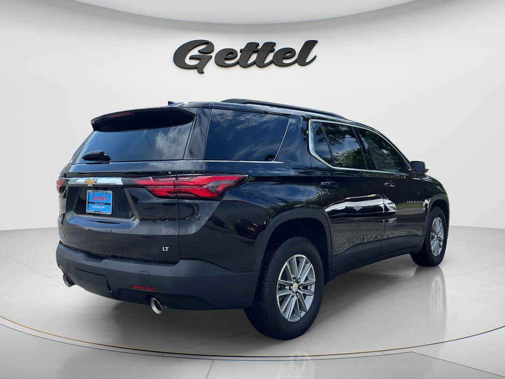 used 2023 Chevrolet Traverse car, priced at $27,765