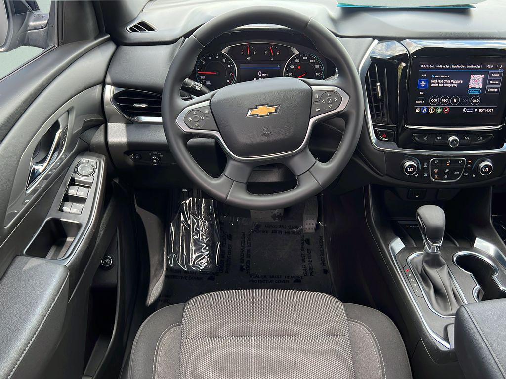 used 2023 Chevrolet Traverse car, priced at $27,765