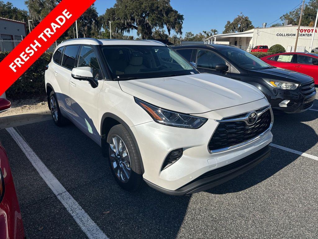 used 2024 Toyota Highlander car, priced at $45,981