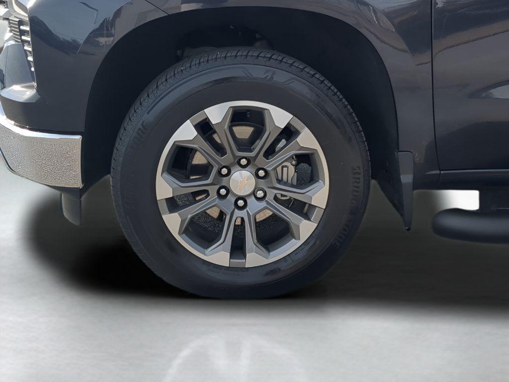 used 2022 Chevrolet Silverado 1500 car, priced at $40,981