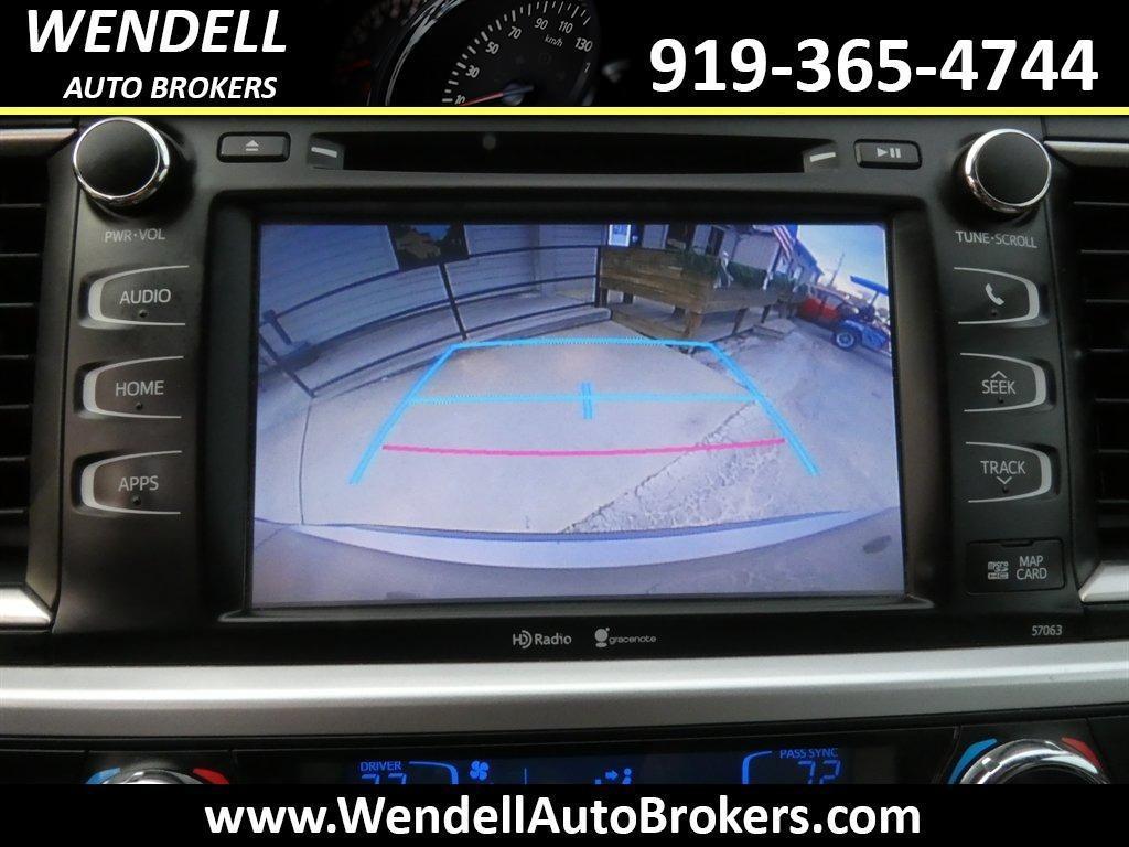 used 2015 Toyota Highlander car, priced at $14,846