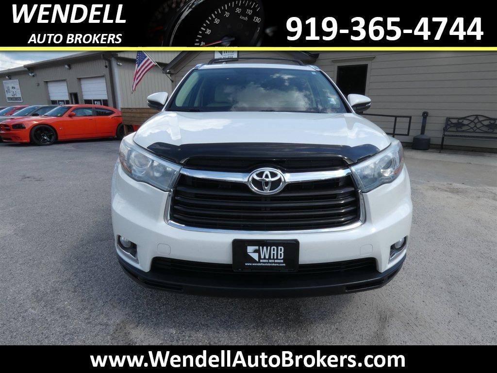 used 2014 Toyota Highlander car, priced at $16,228
