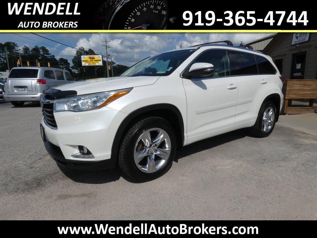 used 2014 Toyota Highlander car, priced at $16,228