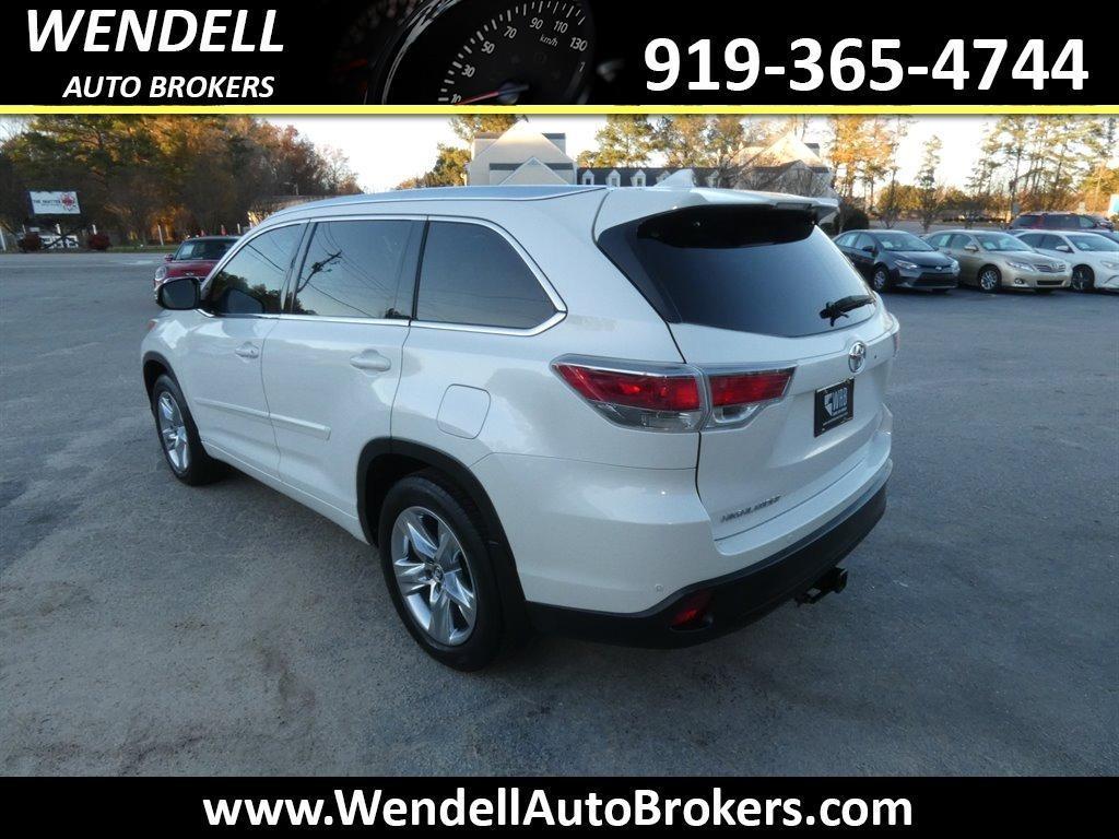 used 2016 Toyota Highlander car, priced at $19,962