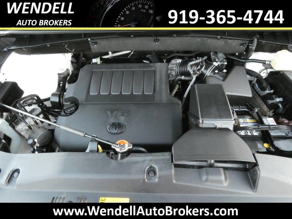 used 2016 Toyota Highlander car, priced at $19,962