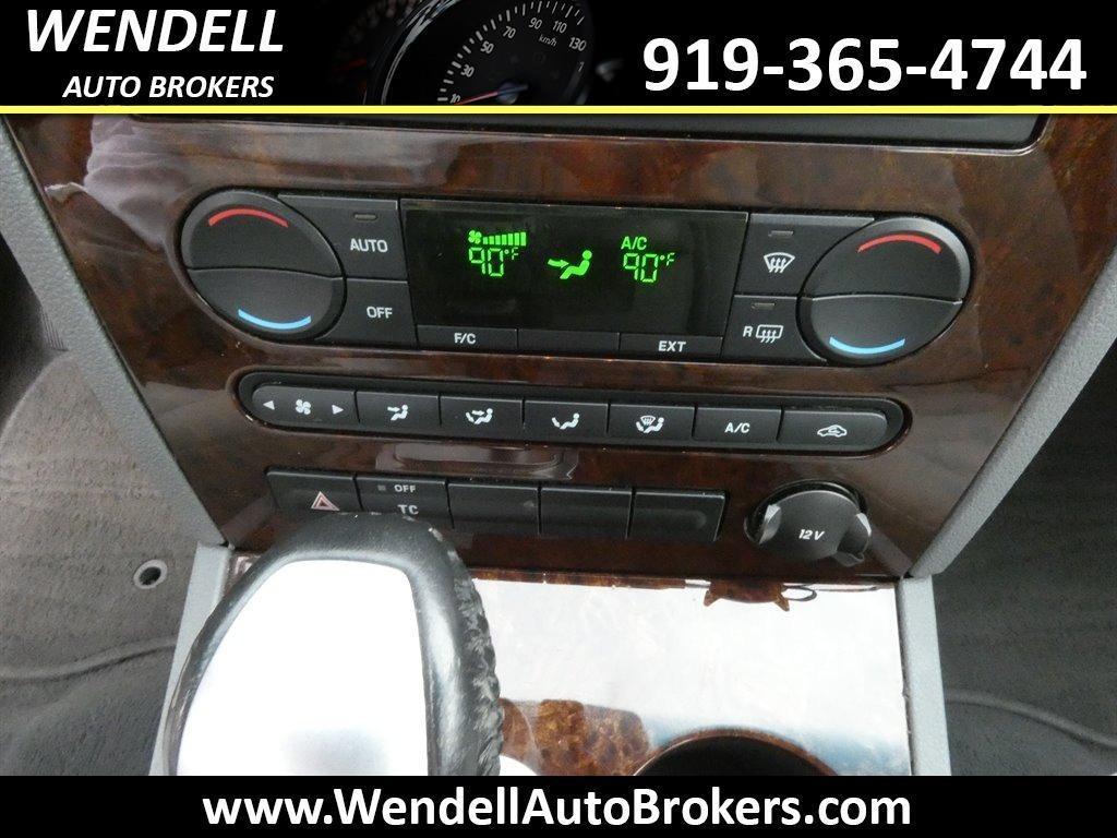 used 2007 Ford Five Hundred car, priced at $5,995
