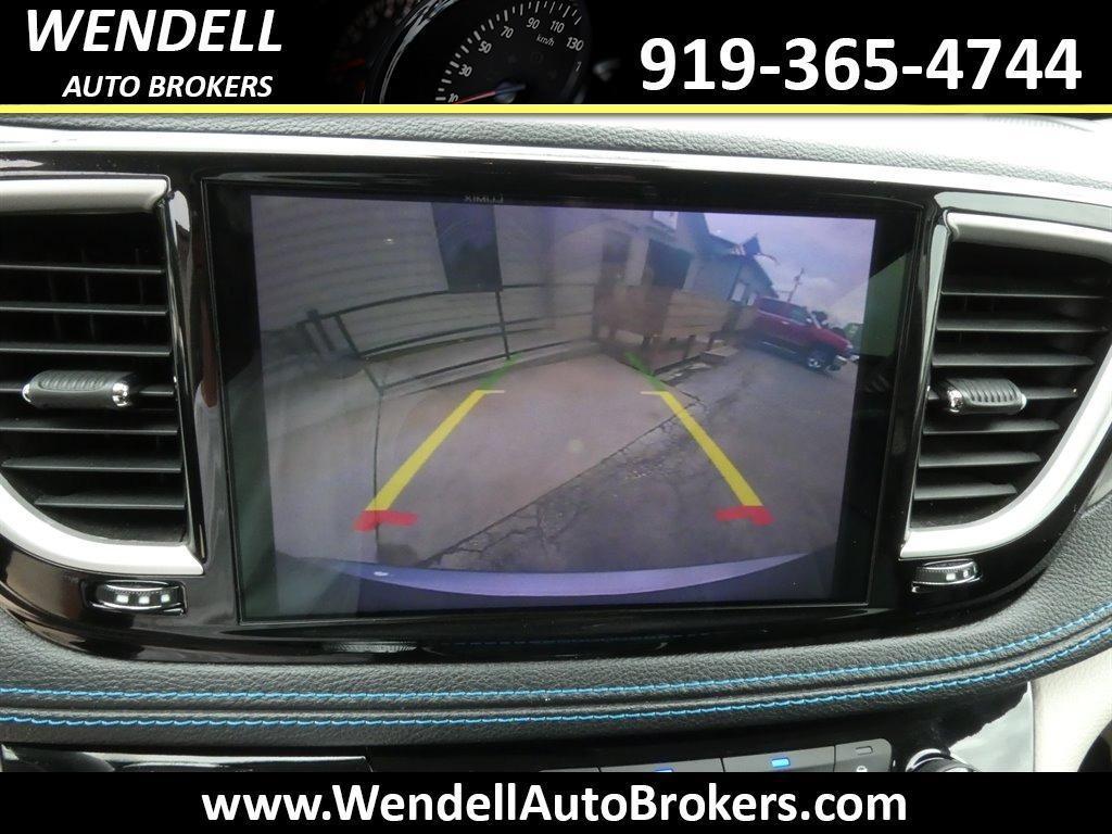 used 2021 Chrysler Pacifica car, priced at $17,886