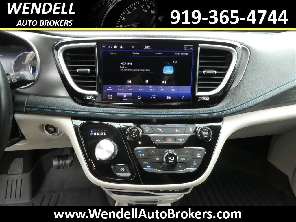 used 2021 Chrysler Pacifica car, priced at $17,886
