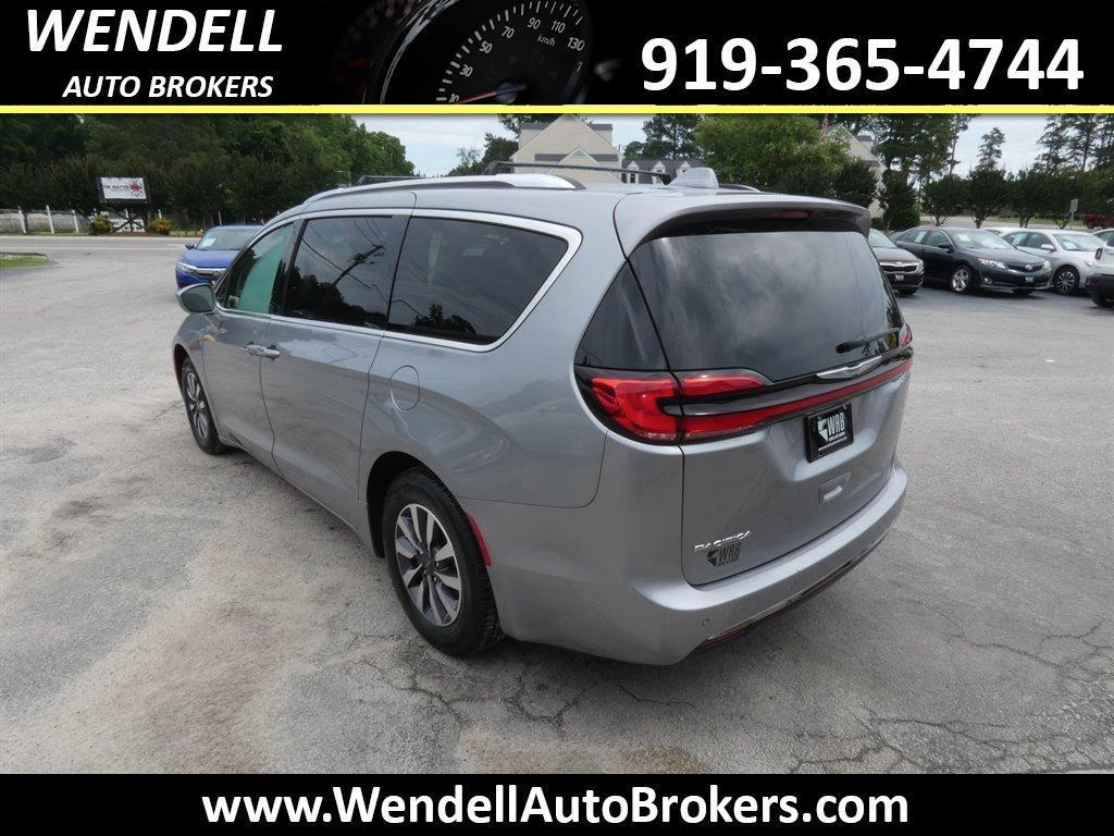 used 2021 Chrysler Pacifica car, priced at $17,886