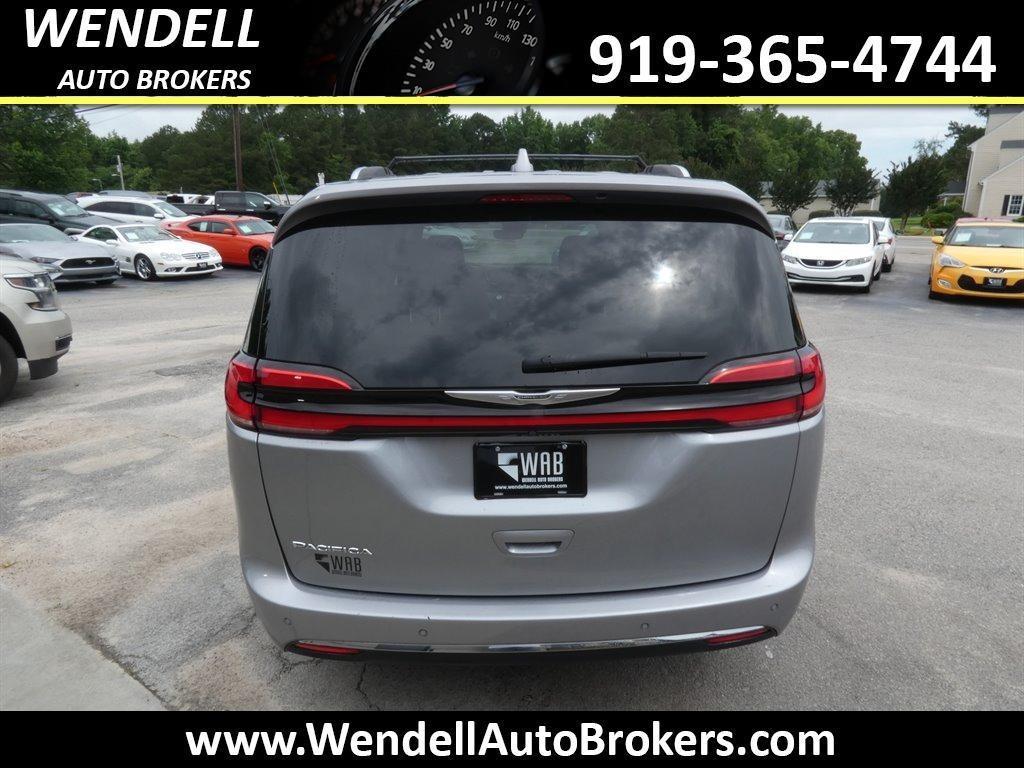 used 2021 Chrysler Pacifica car, priced at $17,886