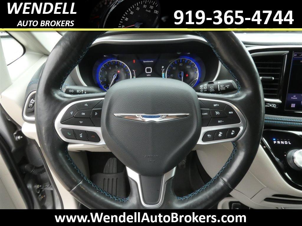 used 2021 Chrysler Pacifica car, priced at $17,886