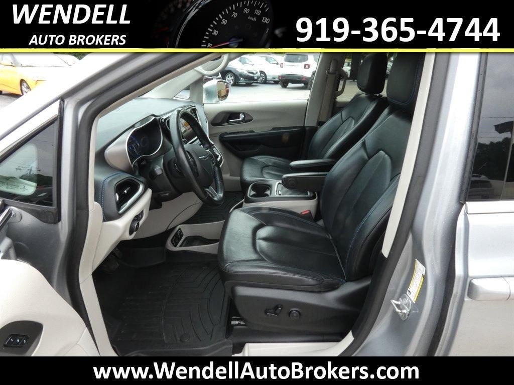 used 2021 Chrysler Pacifica car, priced at $17,886