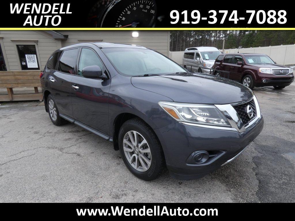 used 2014 Nissan Pathfinder car, priced at $7,995