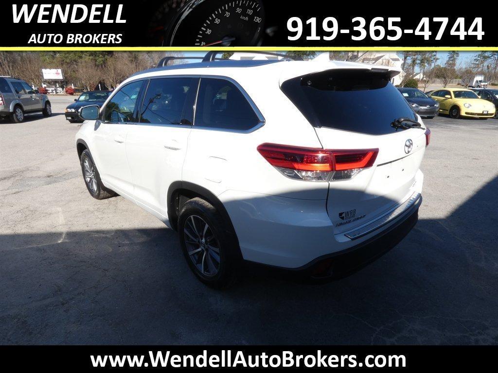 used 2018 Toyota Highlander car, priced at $17,596