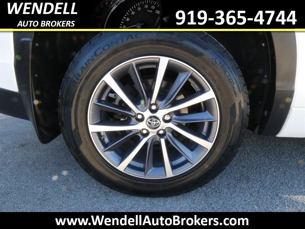 used 2018 Toyota Highlander car, priced at $17,596