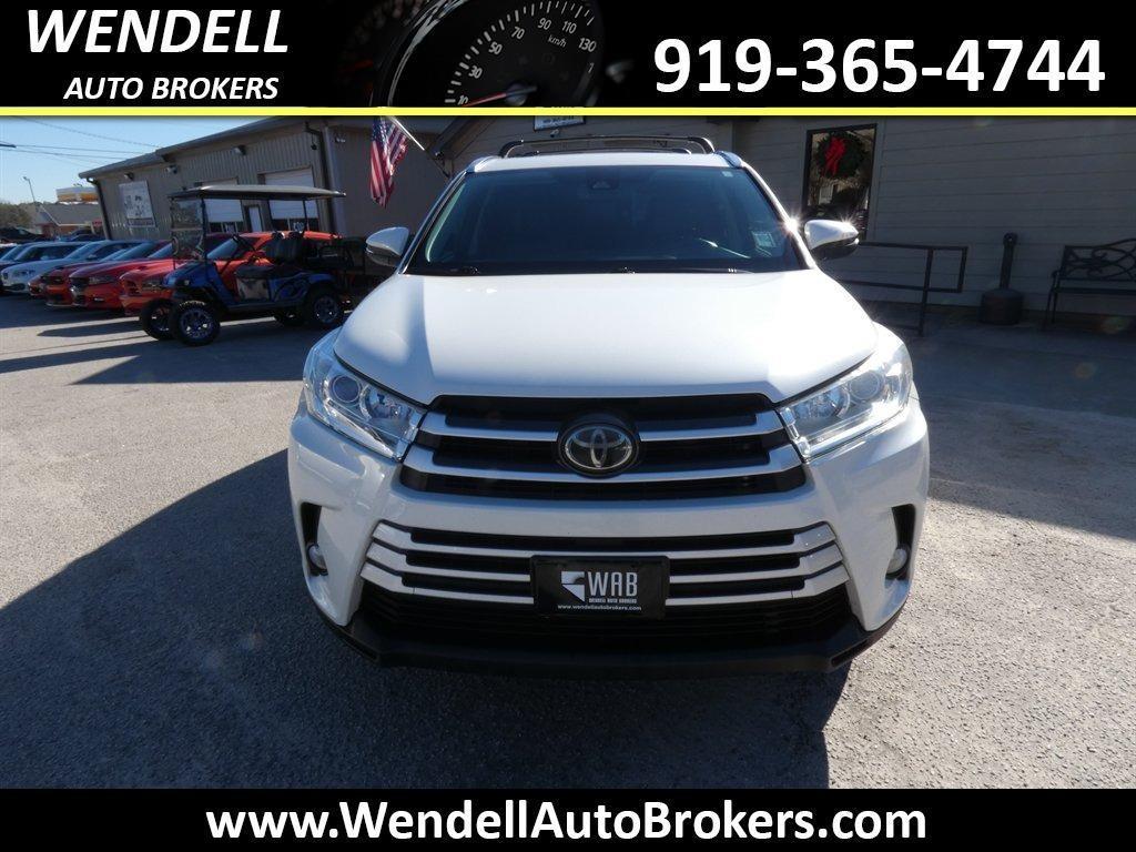 used 2018 Toyota Highlander car, priced at $17,596