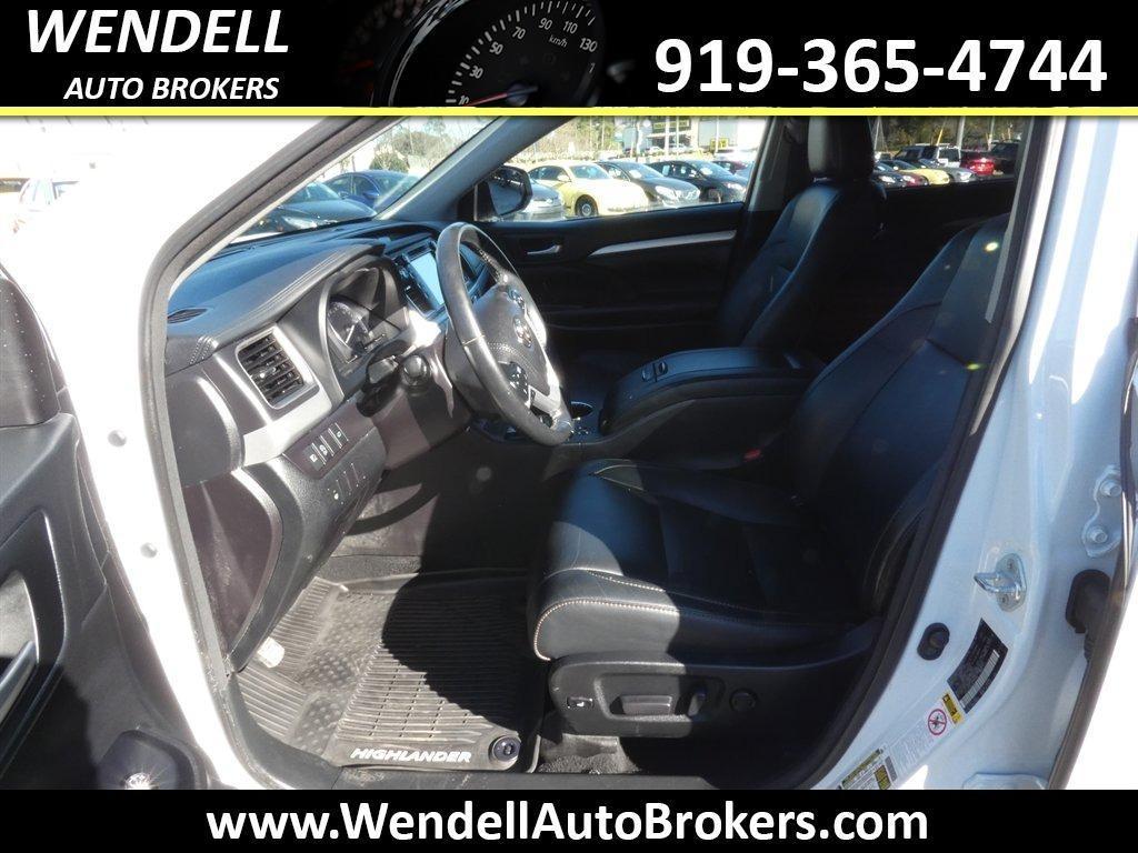 used 2018 Toyota Highlander car, priced at $17,596