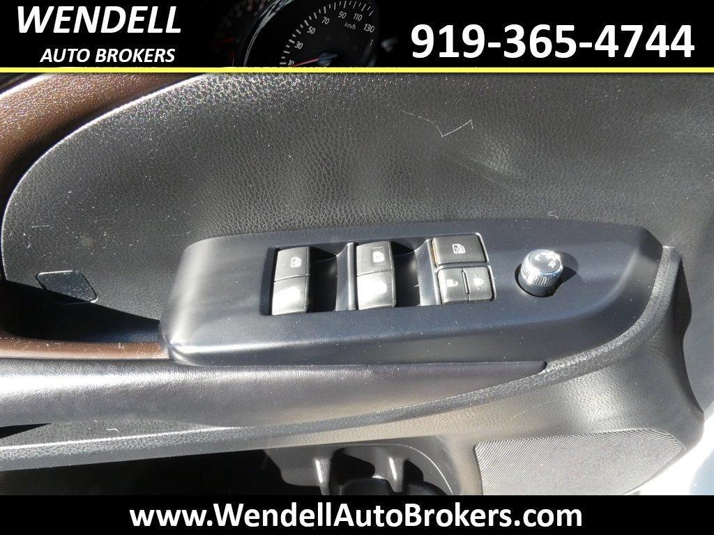 used 2018 Toyota Highlander car, priced at $17,596