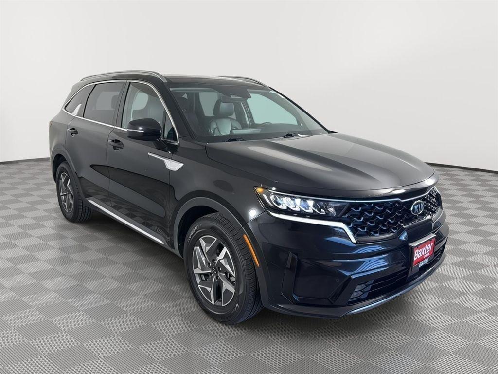 used 2021 Kia Sorento Hybrid car, priced at $22,500