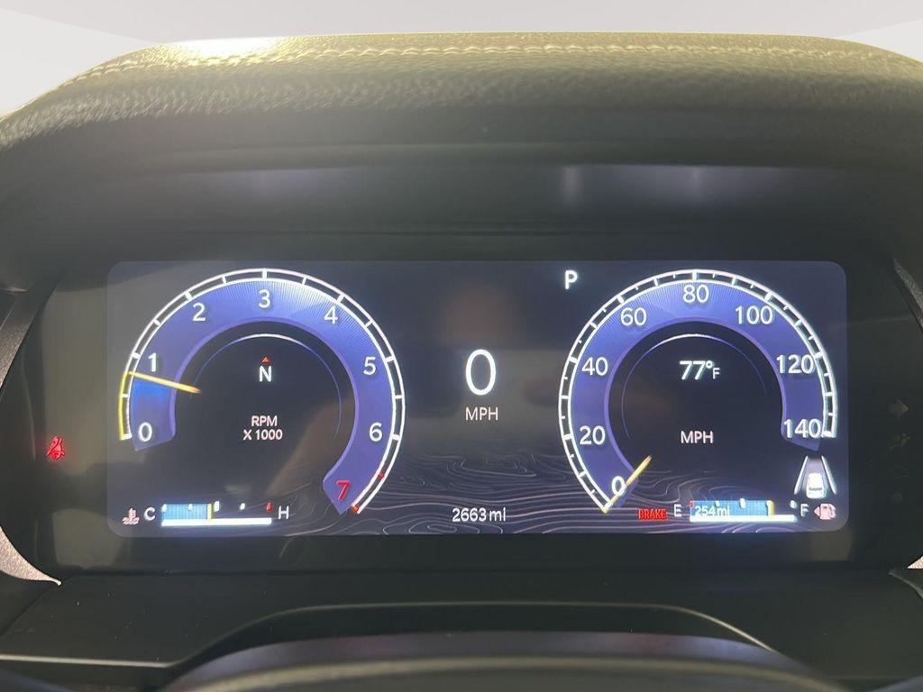 used 2025 Jeep Grand Cherokee car, priced at $40,400