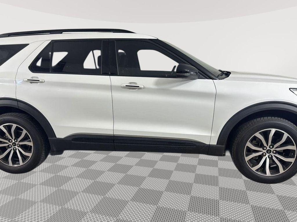 used 2020 Ford Explorer car, priced at $25,000