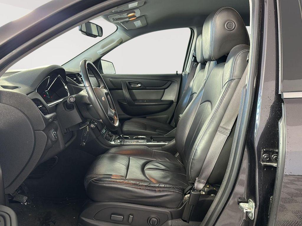 used 2015 Chevrolet Traverse car, priced at $16,000