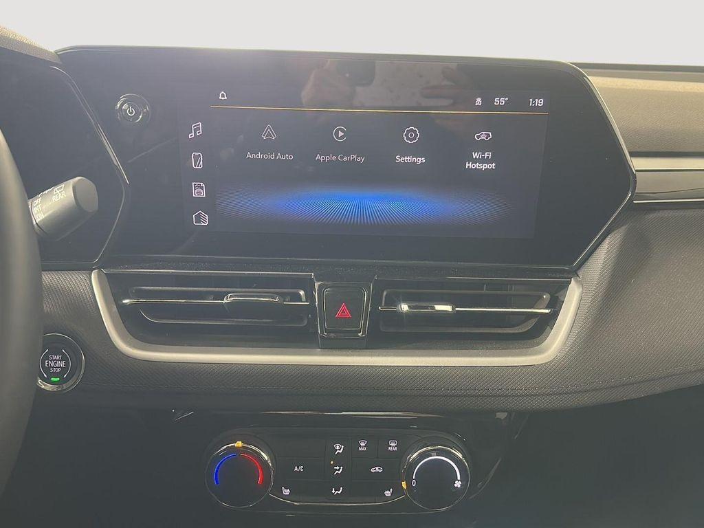 used 2024 Chevrolet TrailBlazer car, priced at $25,000