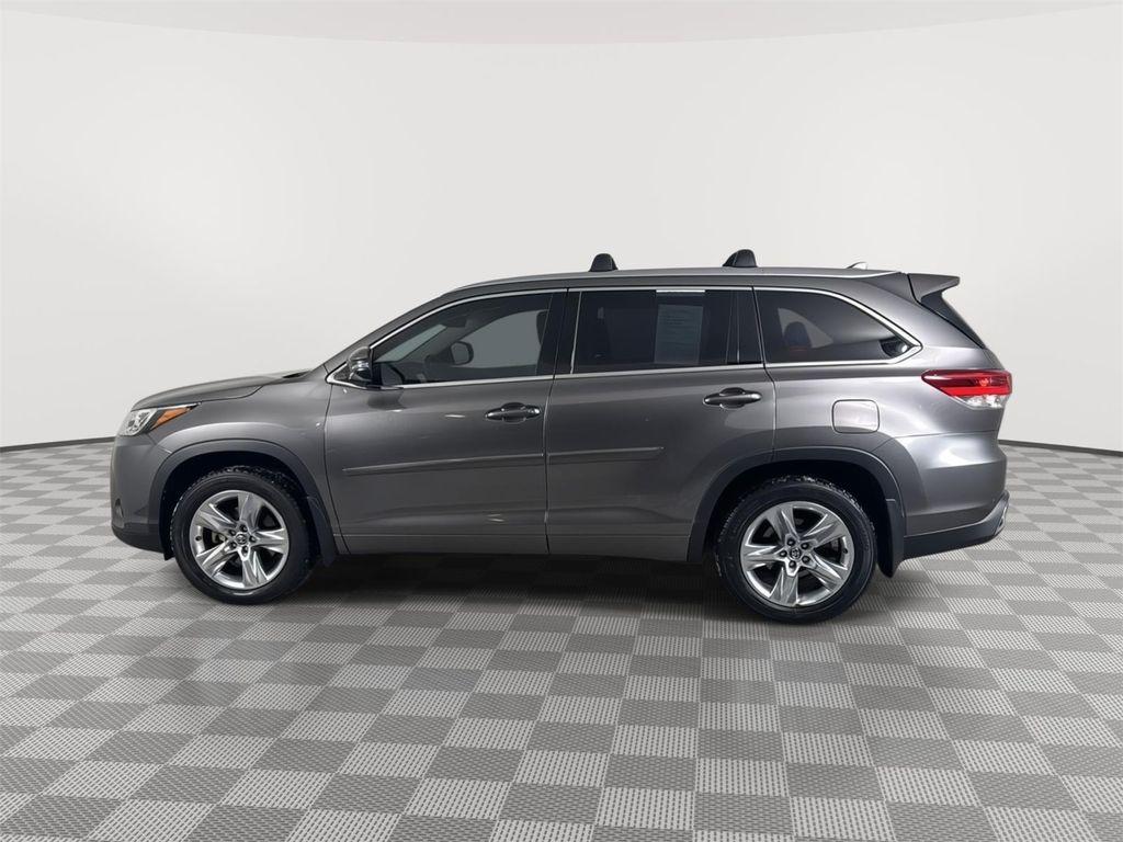 used 2018 Toyota Highlander car, priced at $24,500