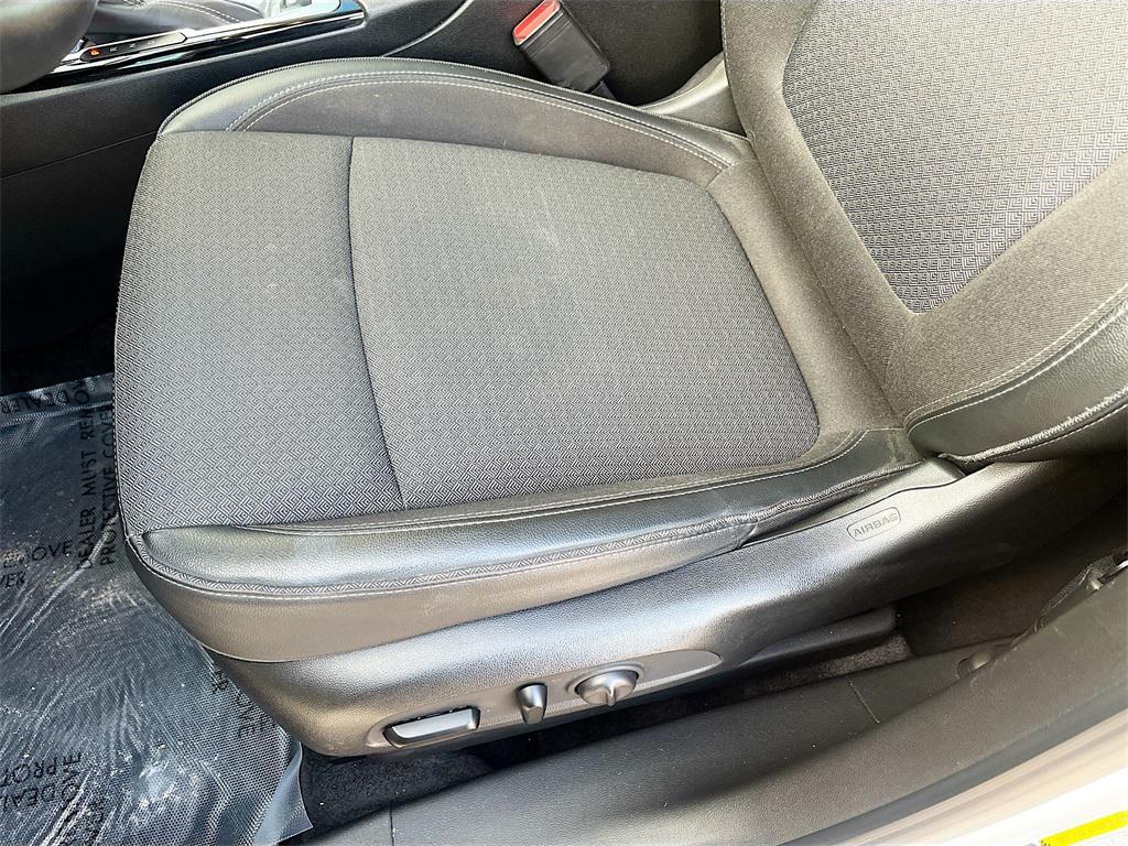 used 2021 Buick Encore GX car, priced at $15,200