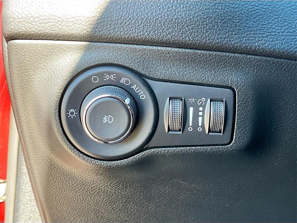 used 2021 Jeep Compass car, priced at $15,200