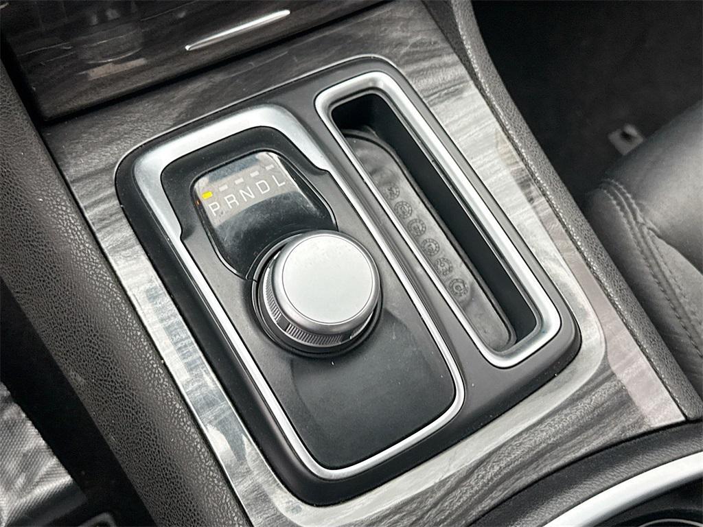 used 2021 Chrysler 300 car, priced at $19,000