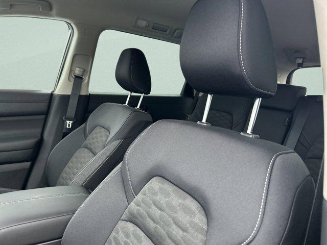 new 2025 Nissan Pathfinder car, priced at $36,499