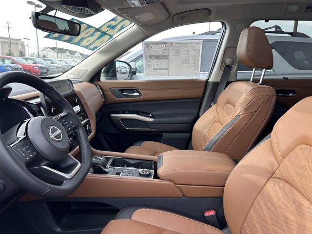 new 2025 Nissan Pathfinder car, priced at $46,999