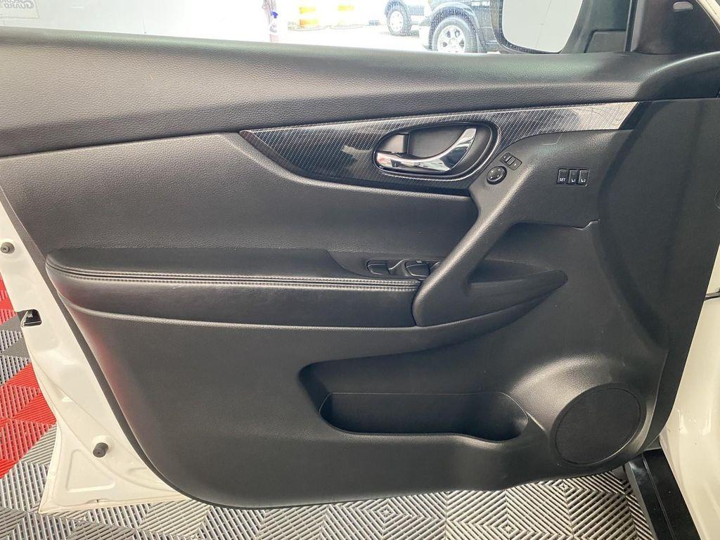 used 2019 Nissan Rogue car