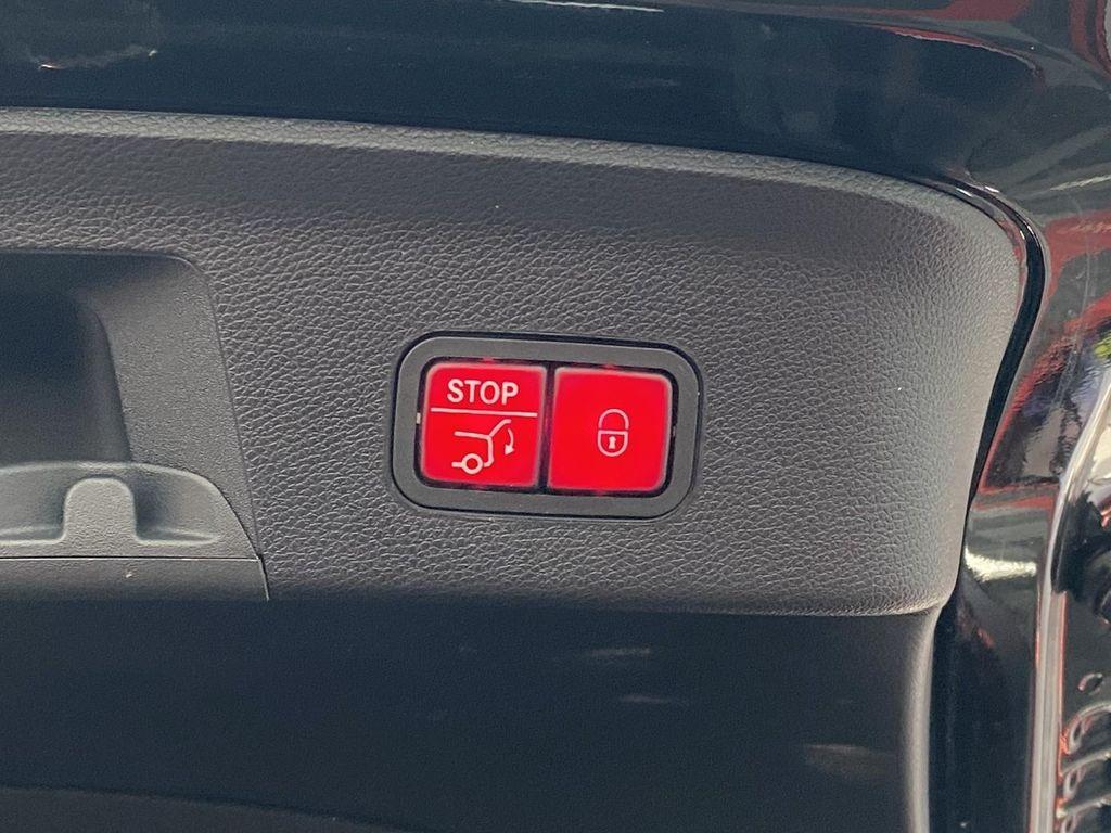 used 2018 Mercedes-Benz AMG GLE 43 car, priced at $31,980