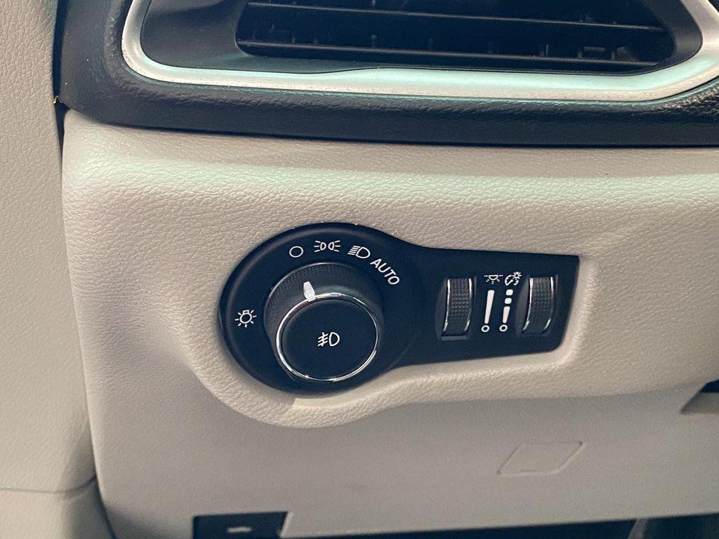 used 2020 Chrysler Pacifica car, priced at $13,488