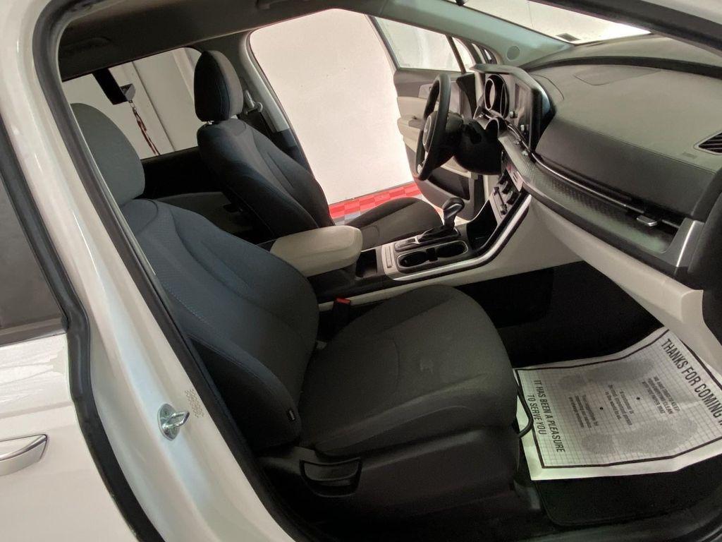 used 2022 Kia Carnival car, priced at $16,991