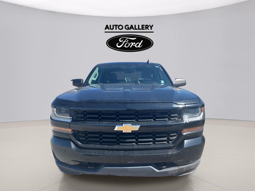 new 2018 Chevrolet Silverado 1500 car, priced at $14,955