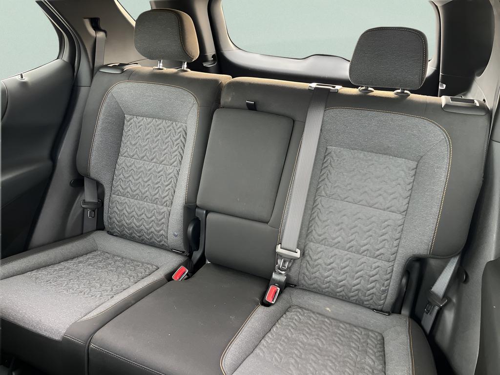 used 2024 Chevrolet Equinox car, priced at $19,000