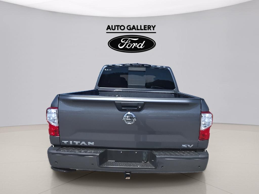 used 2022 Nissan Titan car, priced at $24,628