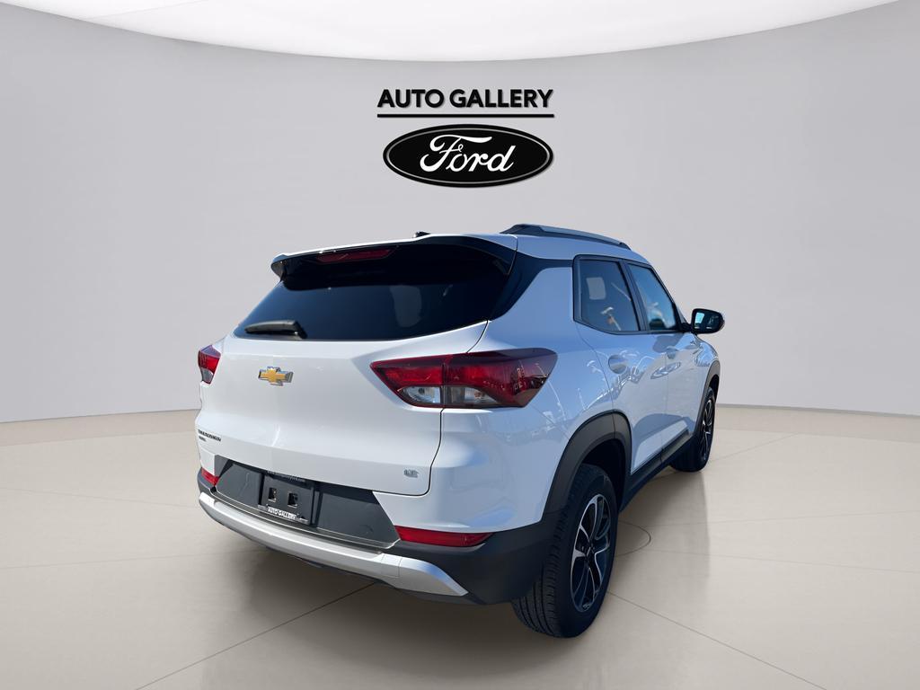 used 2025 Chevrolet TrailBlazer car, priced at $20,000