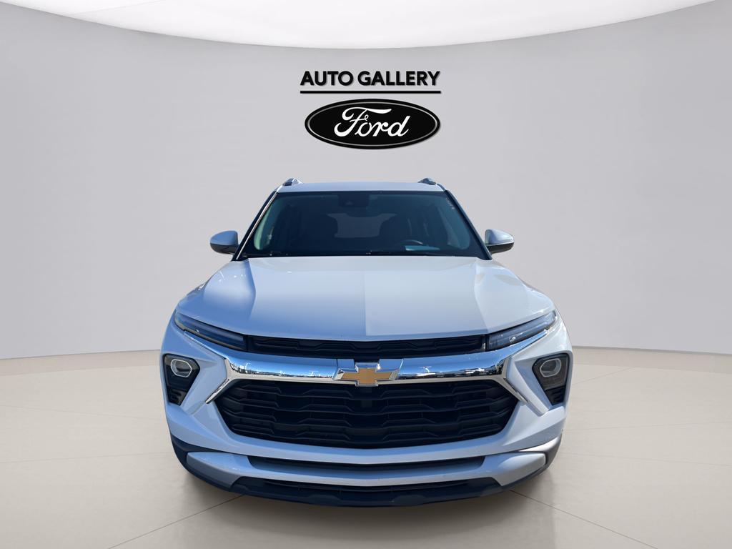 used 2025 Chevrolet TrailBlazer car, priced at $20,000