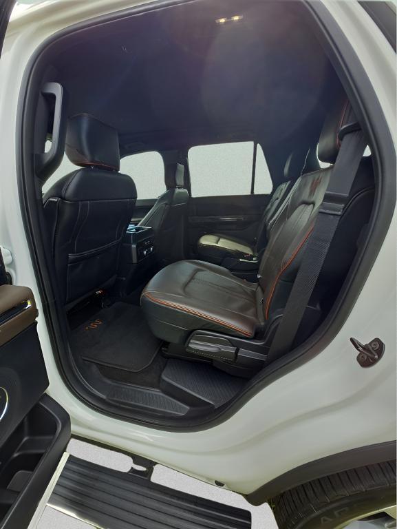 used 2020 Ford Expedition car, priced at $40,000