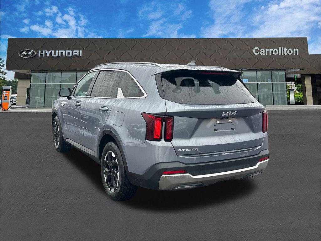 used 2024 Kia Sorento car, priced at $24,920
